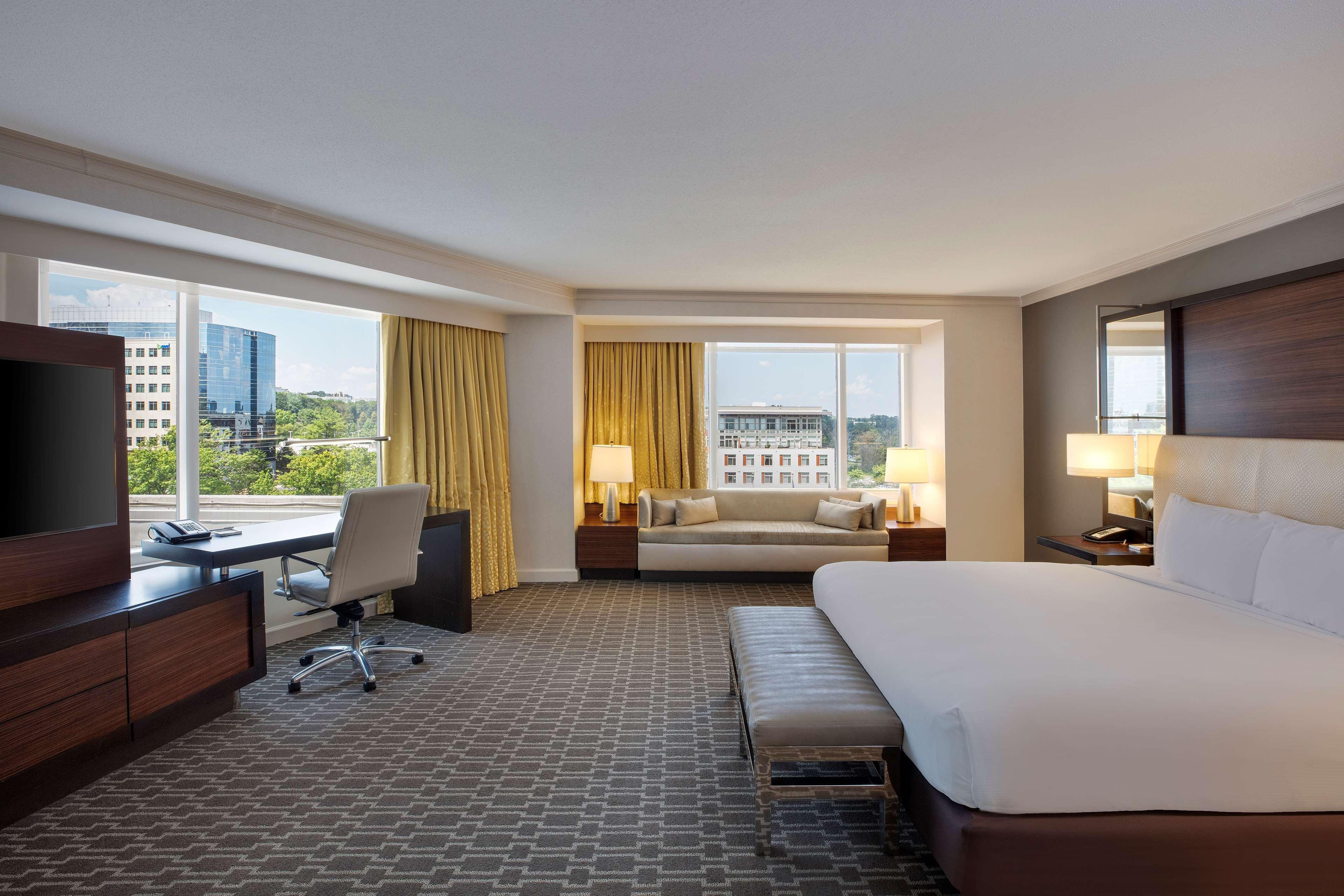 Hilton Mclean Tysons Corner Hotell Eksteriør bilde