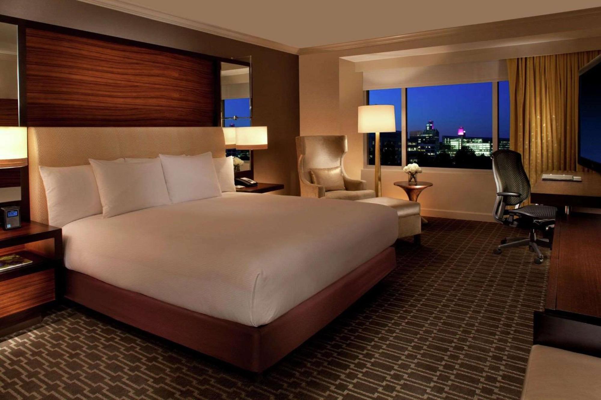 Hilton Mclean Tysons Corner Hotell Eksteriør bilde